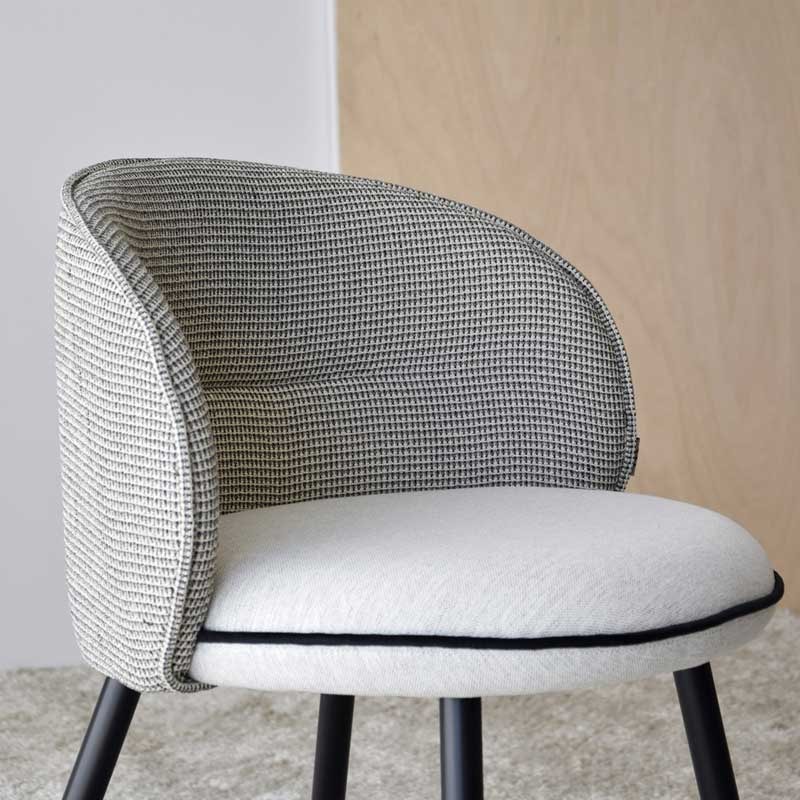 Set 2 dining chairs Black beige pattern