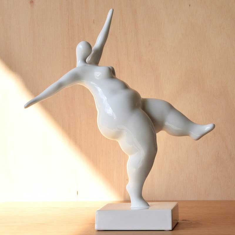 Ceramic sculpture in the back Fat cabbage