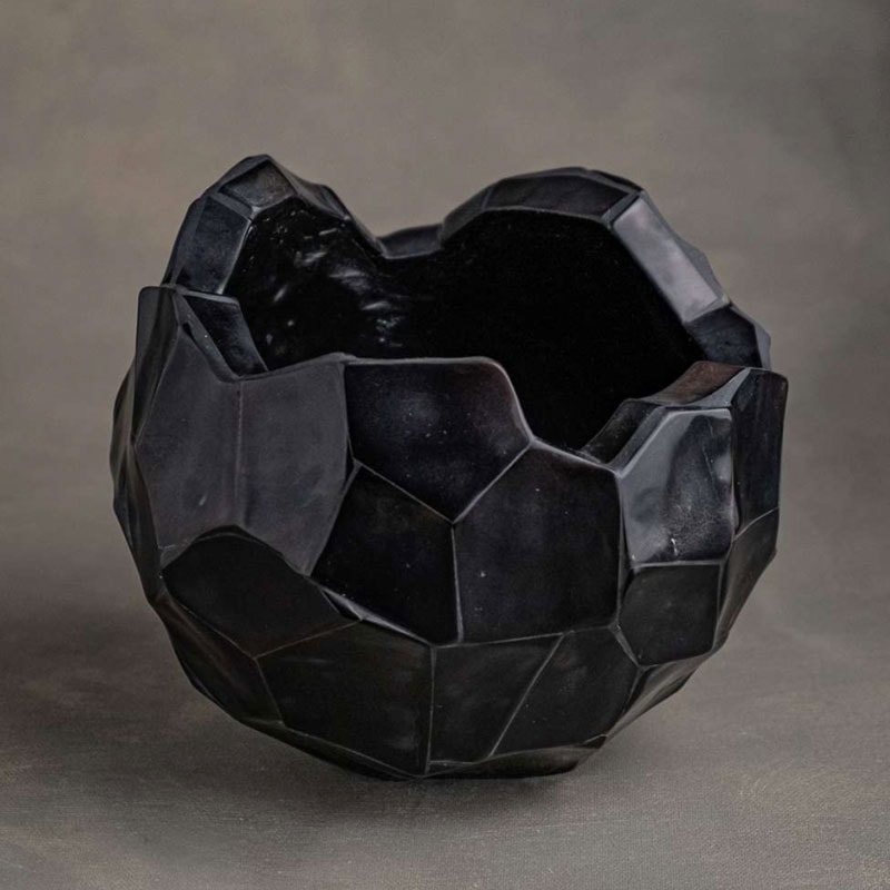 RADICA ROCHER Planter – Black Shell Inlay Sphere Planter